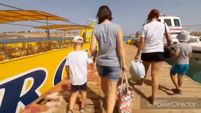 Катаемся на яхте/Открытое море смотреть онлайн