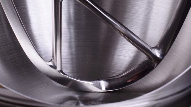 Kenwood Chef Baker virtuves kombains | Bļodu komplekta DuoBowl™ lietošana смотреть онлайн