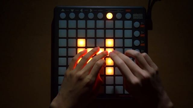 iPhone - MetroGnome Remix (Launchpad cover) + Project File смотреть онлайн