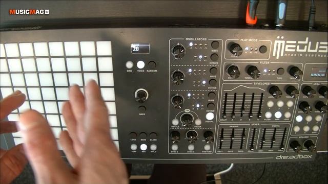 Dreadbox Medusa - гибридный синтезатор (Superbooth18) смотреть онлайн
