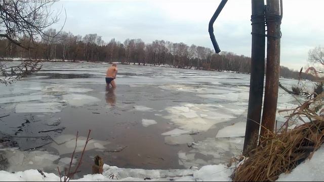 Москва-река, моржевание 15.01.2020 смотреть онлайн