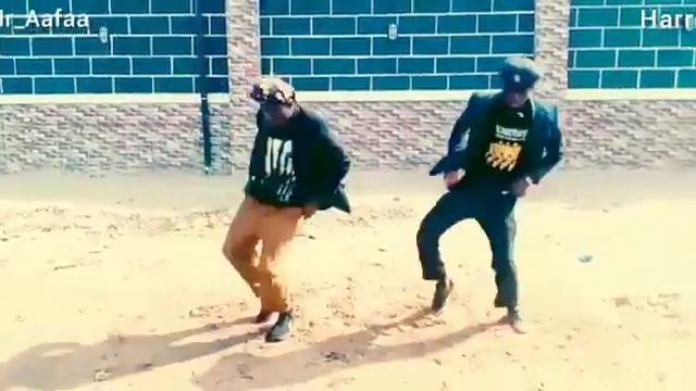 Mr_Aafaa &. Harrell Josh afro dance video смотреть онлайн