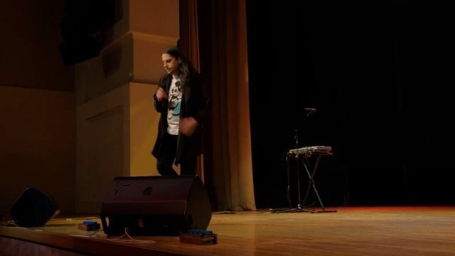 Роман Белоусов в ДК "Металист" смотреть онлайн