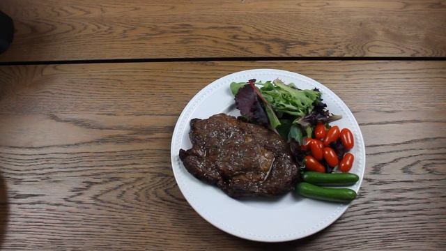 Готовим стейк Рибай в аэрогриле (полезней, чем на гриле)