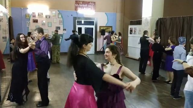 день дурака Вальс прогулка смотреть онлайн
