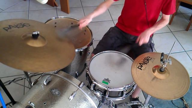 Family Guy Theme - Drum смотреть онлайн
