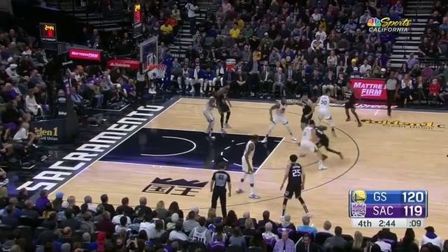 De'Aaron Fox Spins and Scores vs. GSW 2019.01.05 смотреть онлайн