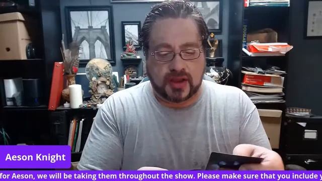 Aeson Try new make up and Moonology Oracle Deck смотреть онлайн