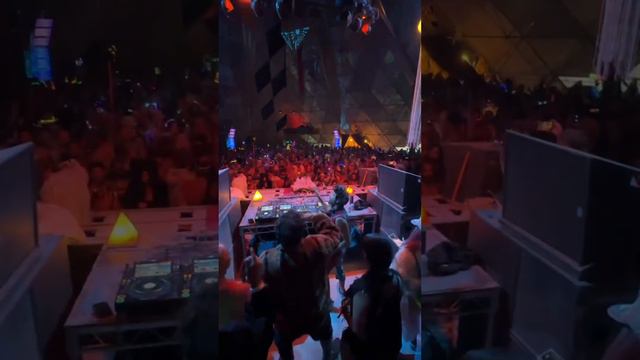 Ночная жизнь на Burning Man #burningman #америка #америка смотреть онлайн