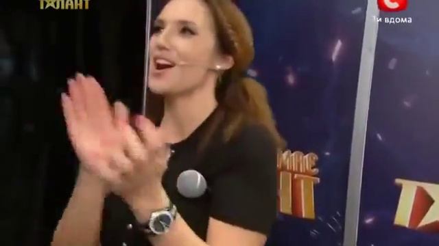 Мега позитив! Парни просто улёт! украина имеет талант 5 Ukrain's Got Talent смотреть онлайн