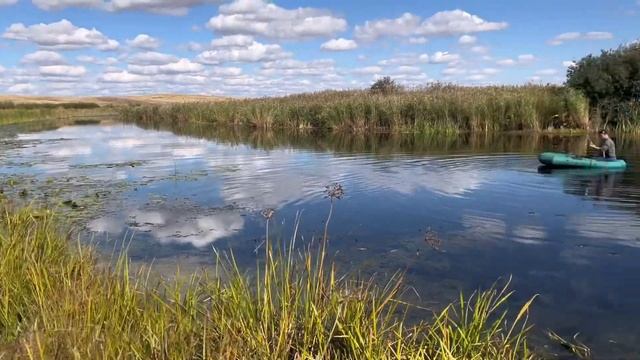 Рыбачим. Речка Гумбейка смотреть онлайн