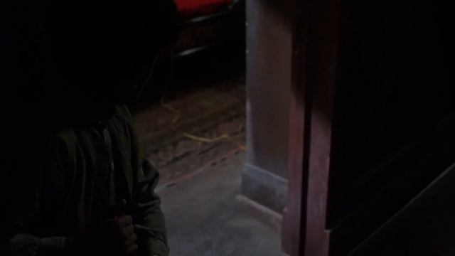The People Under The Stairs (1991) Jump Scare - Daddy Gets Fool смотреть онлайн
