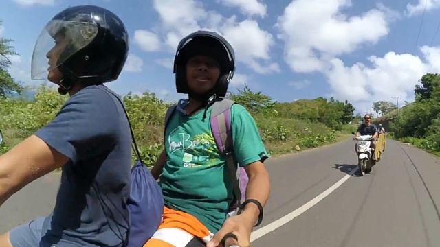 One day trip! Exploring Mawun Beach and Seger Beach Lombok #VLOG 04 смотреть онлайн