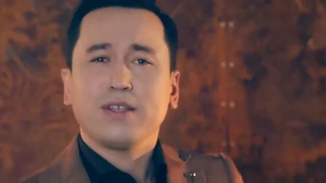 Бунёдбек Саидов