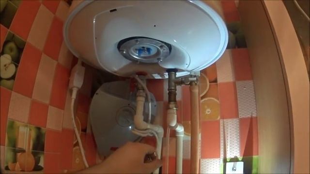 Чистка водонагревателя Термекс ER-50V (после 4-х месяцев эксплуотации) смотреть онлайн