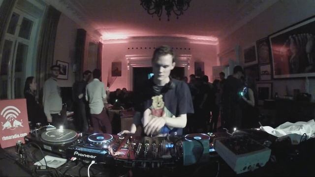 HNNY Boiler Room Stockholm x Red Bull Music Academy DJ Set смотреть онлайн