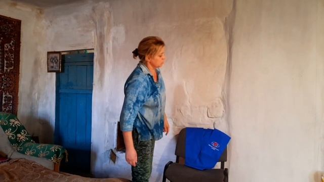 Как я белю стены в до военном деревенском доме . смотреть онлайн