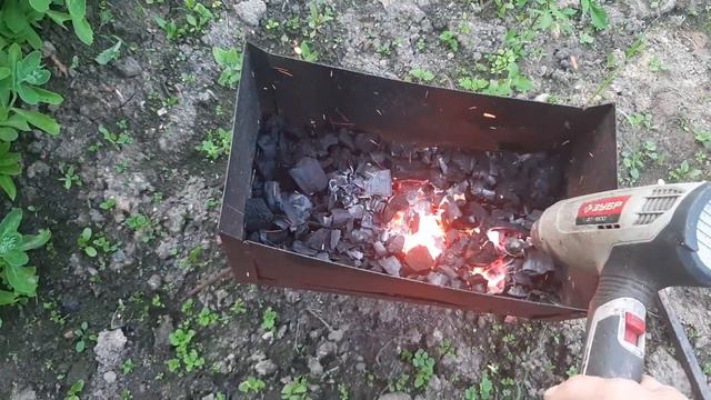 Быстрый розжиг мангала или кузнечного горна смотреть онлайн