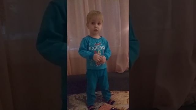 Две конфетки или как храпит папа смотреть онлайн
