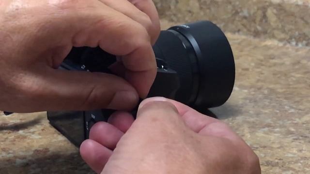 How To Attach Shoulder Strap Sony Alpha A9/A7riii/A7rii/A6500/6300/6000