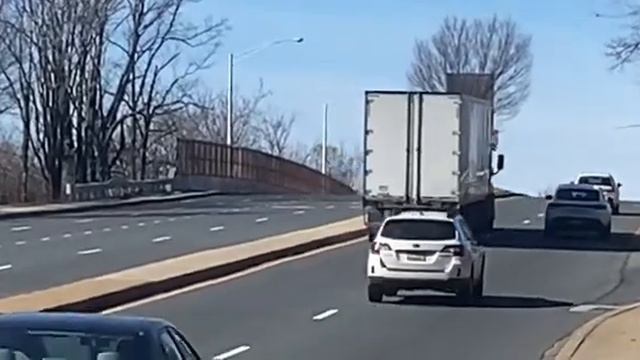 Amazing Grace Trucking Cascadia Pt: 3 in Rockville, Md on 2/7/24 смотреть онлайн