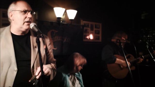 Catskinners at Falkirk Folk Club. "Jim Jones" смотреть онлайн