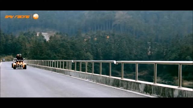 SPY 350F1 COMMERCIAL VIDEO смотреть онлайн