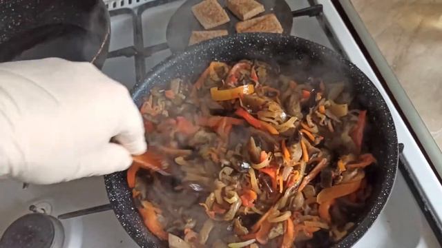 Салат из баклажанов. Плюс ещё один секрет хранения, баклажан зимой. смотреть онлайн