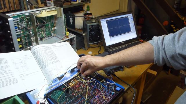 2017 05 12 Hantek 6022BE Oscilloscope смотреть онлайн