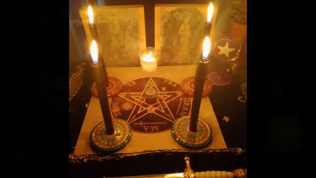 BRUJITA WICCAN POLY смотреть онлайн