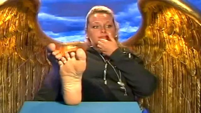 Josie Gibson Soles (Big Brother 2010 UK) смотреть онлайн