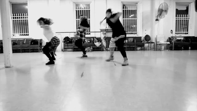 Stephanie Dukic: BELIEVE IT | Rick Ross смотреть онлайн