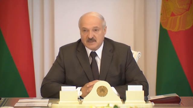 Лукашенко: Зарплата должна быть хотя бы терпимой смотреть онлайн