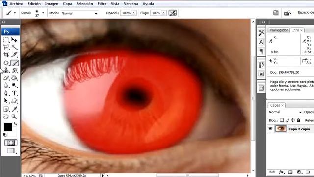 Cómo Cambiar el Color de Ojos | Photoshop CS3 смотреть онлайн