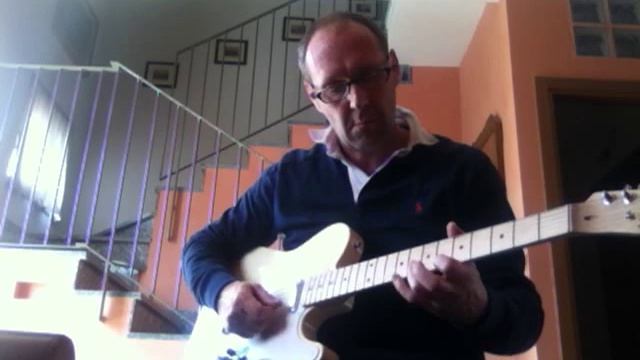 MULTIEFFETTO PER CHITARRA ZOOM G2 смотреть онлайн