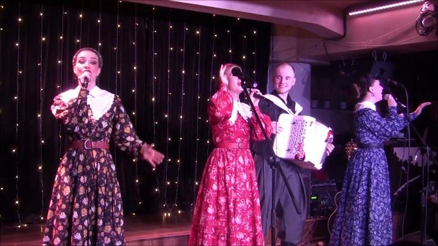 "Верила-верю" казачий романс - Ансамбль Песни и Пляски "Барыня" смотреть онлайн