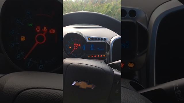 Запуск двигателя Chevrolet Aveo T300. смотреть онлайн