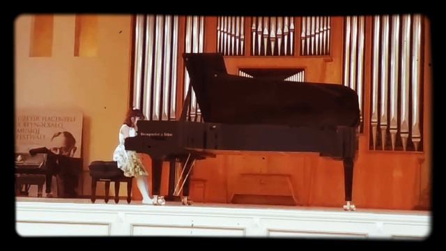 Ибрагимли Малахат 10 лет Гайдн соната номер 27 🎵🎵 смотреть онлайн