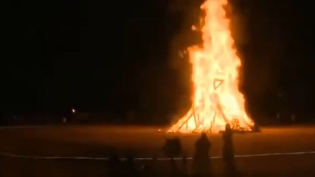 Man dies from burns at Burning Man Festival in Nevada смотреть онлайн