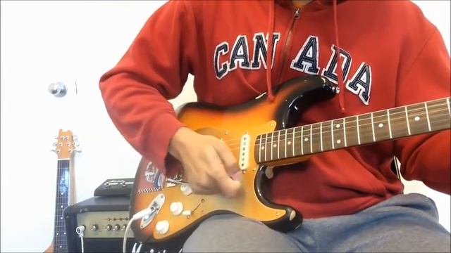 Relic Custom Shop "Sunburst Pin-Up" Stratocaster смотреть онлайн