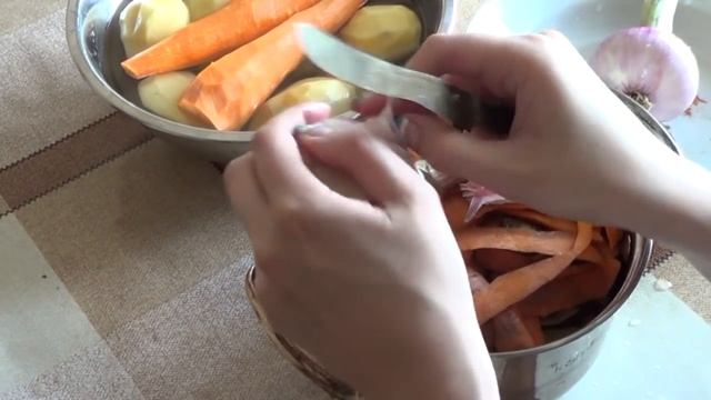 Как незрячие готовят? (Часть №1) Суп Чорбэ и мясо по-французски смотреть онлайн