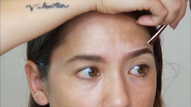 BROWS: natural & defined смотреть онлайн