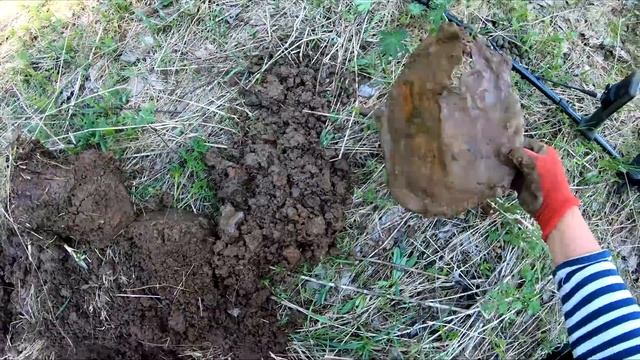 Нашёл серебро! Старое место в лесу. смотреть онлайн