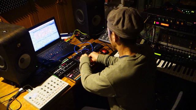 Yamaha V2 + Mistrail DD-X Session смотреть онлайн