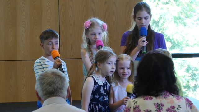 Как счастлив я! Он любит меня