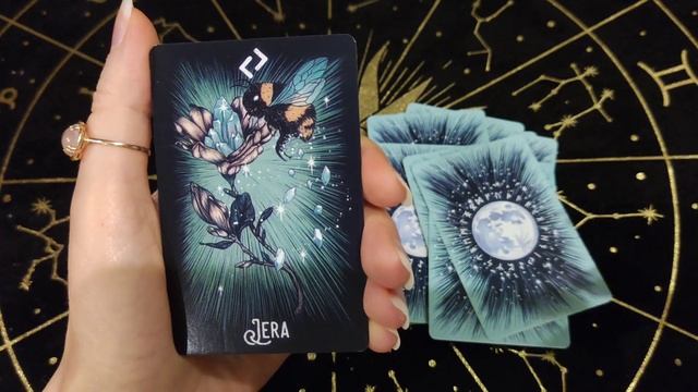 Руны фамильяры ведьмы (The witch's familiar runic oracle) - обзор (версия AliExpress) ?⬛???? смотреть онлайн