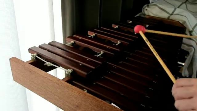 9【KOROGI卓上木琴】desk xylophone improvisation 「維管束」YAMAHA ME-104 смотреть онлайн