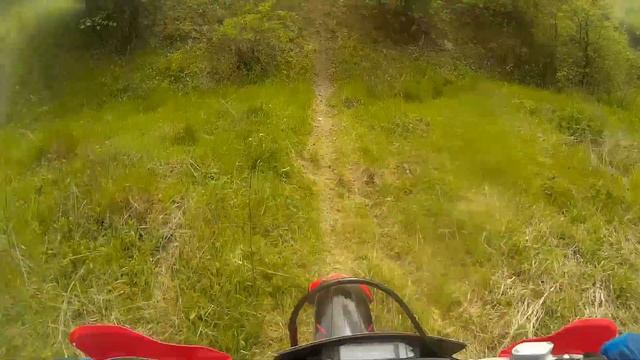 Обкатка FXmoto firefox NB300 с stels 450 и yamaha yz450f в с. Костенки смотреть онлайн