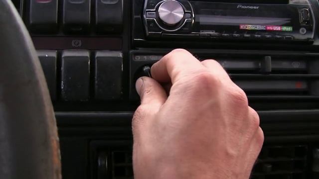 Как проверить датчик топлива в баке автомобиля смотреть онлайн