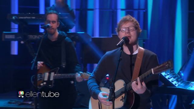 Ed Sheeran Performs 'Shape of You'! смотреть онлайн